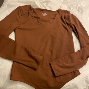 nuuds Scoop Neck Long Sleeve Bodysuit in Chestnut Brown